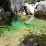 וילה De Charme Au Bord Des Piscines Naturelles