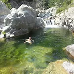 De Charme Au Bord Des Piscines Naturelles וילה Ventiseri