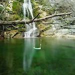 וילה De Charme Au Bord Des Piscines Naturelles