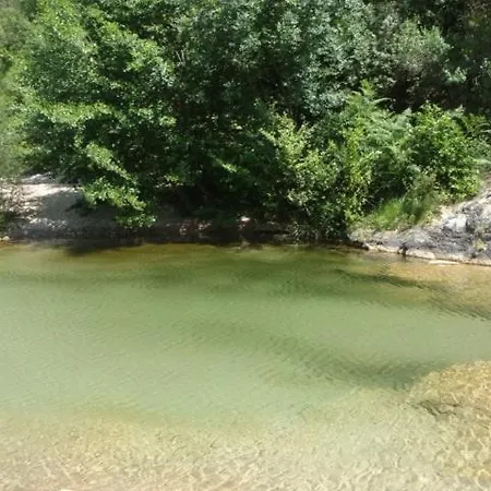 De Charme Au Bord Des Piscines Naturelles Ventiseri