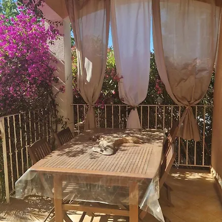 Villa De Charme Au Bord Des Piscines Naturelles *