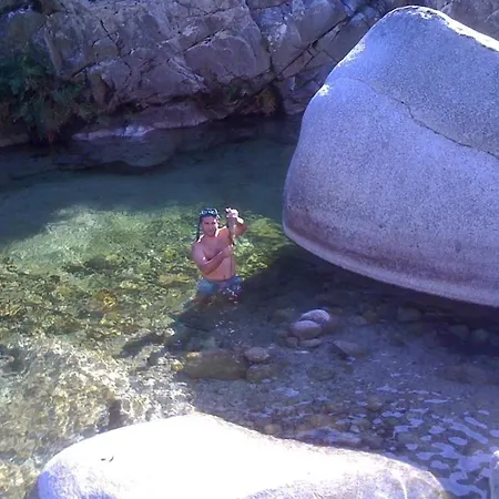 Villa De Charme Au Bord Des Piscines Naturelles