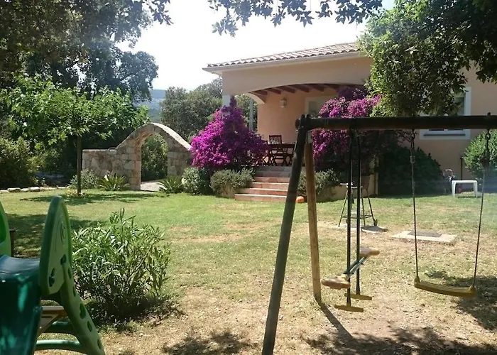 De Charme Au Bord Des Piscines Naturelles וילה Ventiseri