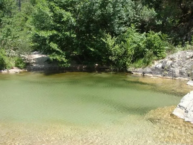 De Charme Au Bord Des Piscines Naturelles Ventiseri