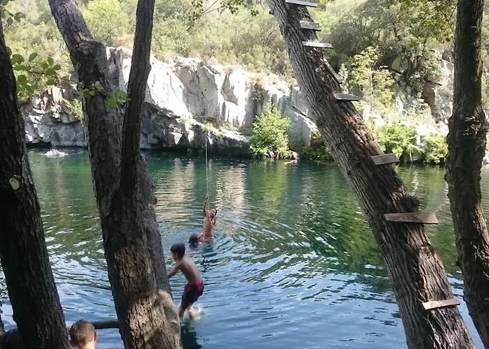 De Charme Au Bord Des Piscines Naturelles Ventiseri