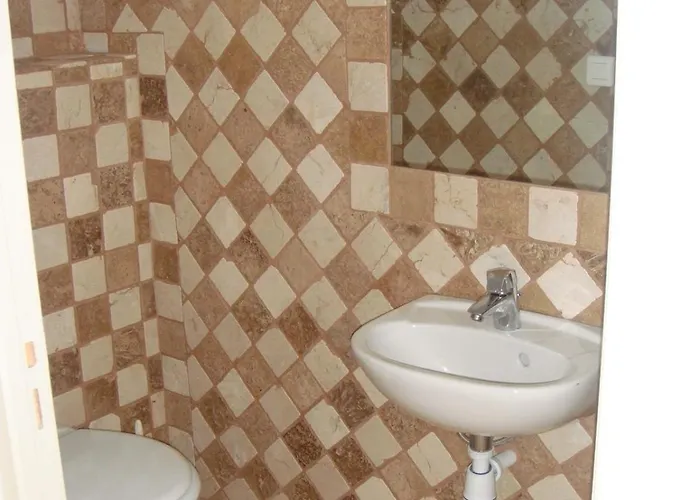 De Charme Au Bord Des Piscines Naturelles וילה *