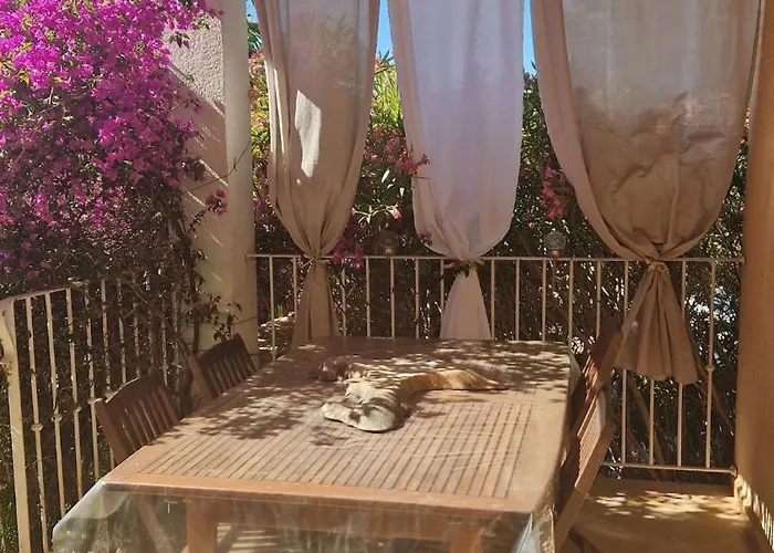 Villa De Charme Au Bord Des Piscines Naturelles *