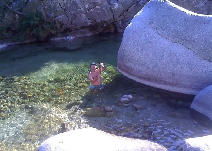 Villa De Charme Au Bord Des Piscines Naturelles