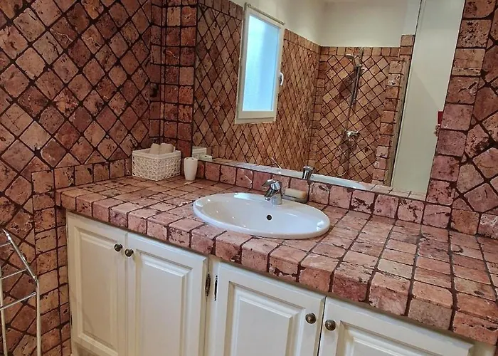 De Charme Au Bord Des Piscines Naturelles וילה Ventiseri